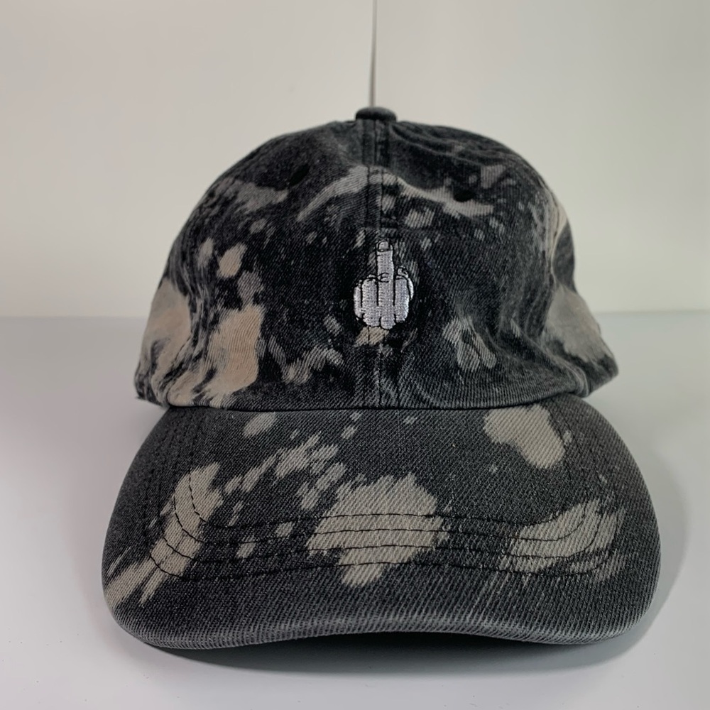 Y2K zoo York middle finger strap back hat